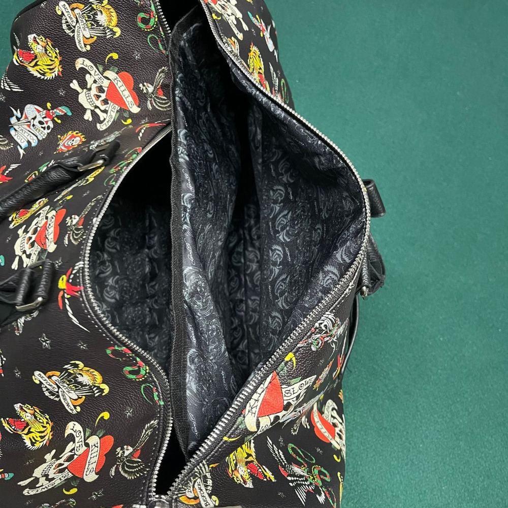 Ed Hardy Duffle Bag Black Tattoo Flash Print Vegan Leather Laptop Sleeve Travel - Picture 12 of 12